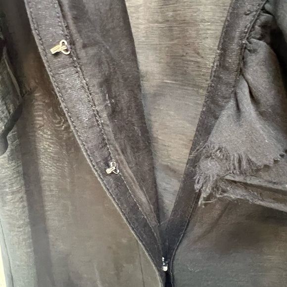 Kate Boggiano Dramatic Ruffle Stand Collar semi-sheer shirt size 6 - Picture 7 of 9